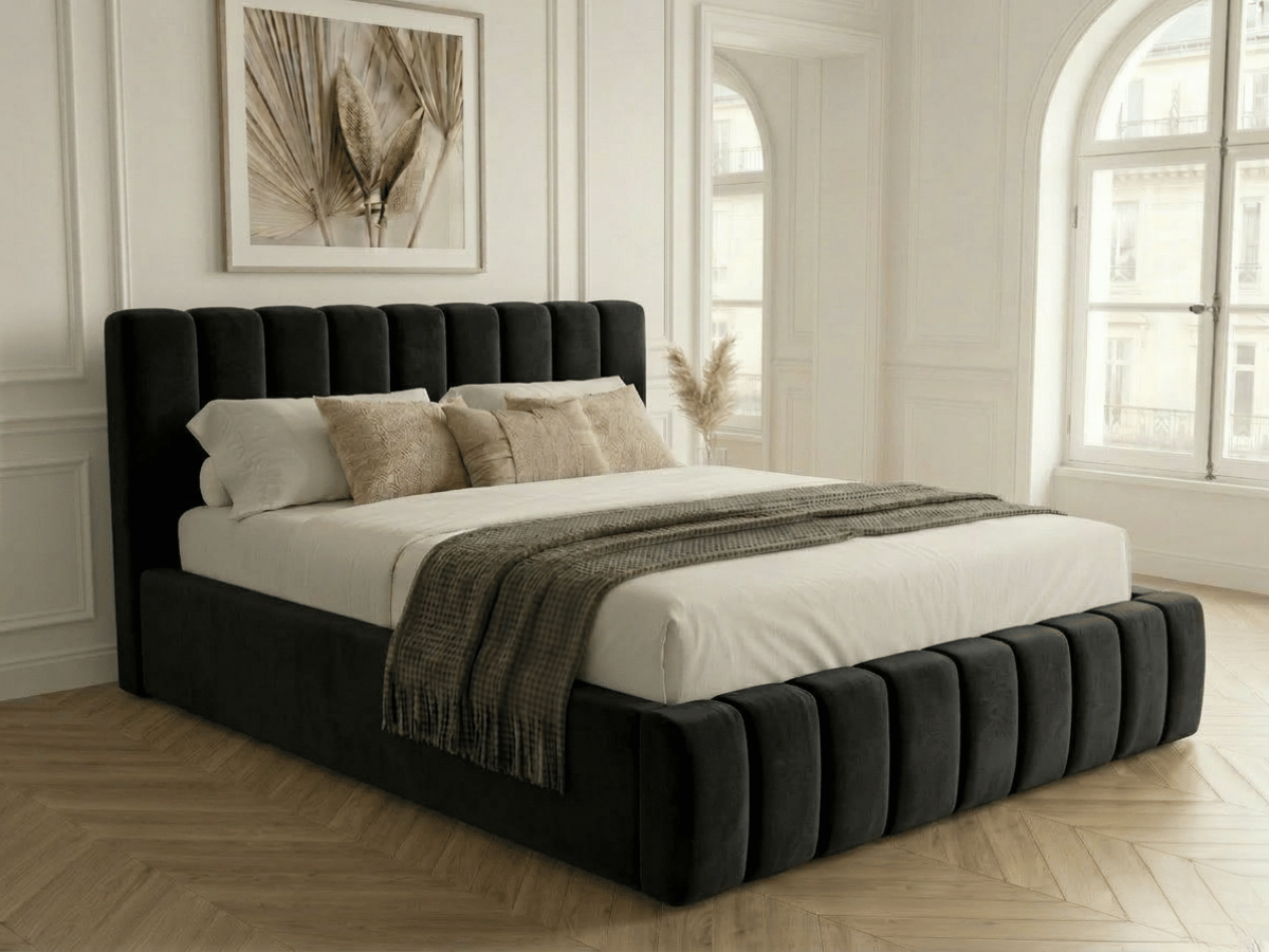 Lit coffre CAROLINE – Lit design rembourré avec rangement intégré, disponible en bouclé blanc, velours côtelé ou velours lisse